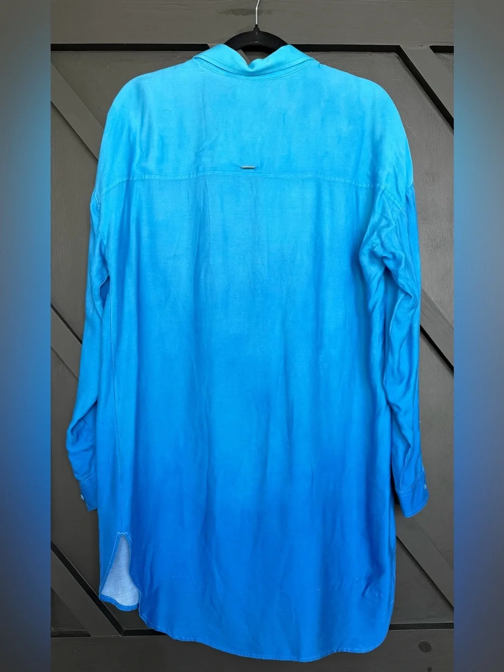 Maaji Larissa Button-Up Cover-Up Shirt in Blue Ombré, Size Small